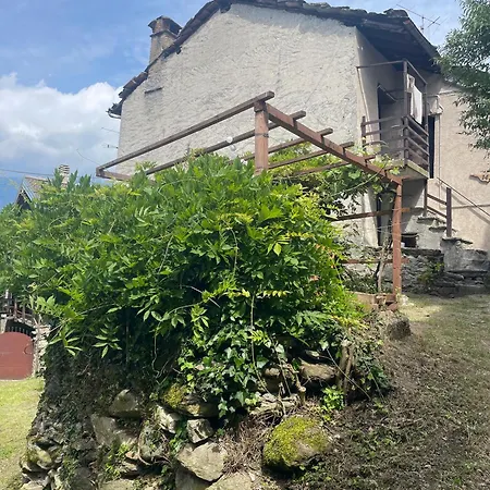 Alpine Hideaway In A 1700's Borgata Appartement *